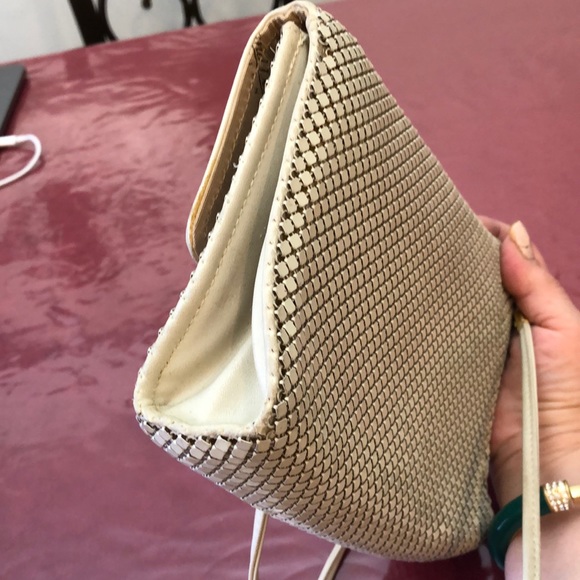 Authentic Whiting Davis Medal Mesh Crossbody Bag - Picture 4 of 7